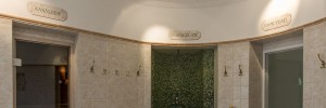 Erlebnis-Dusche und Sauna im Wellnesshotel Cresta Flims